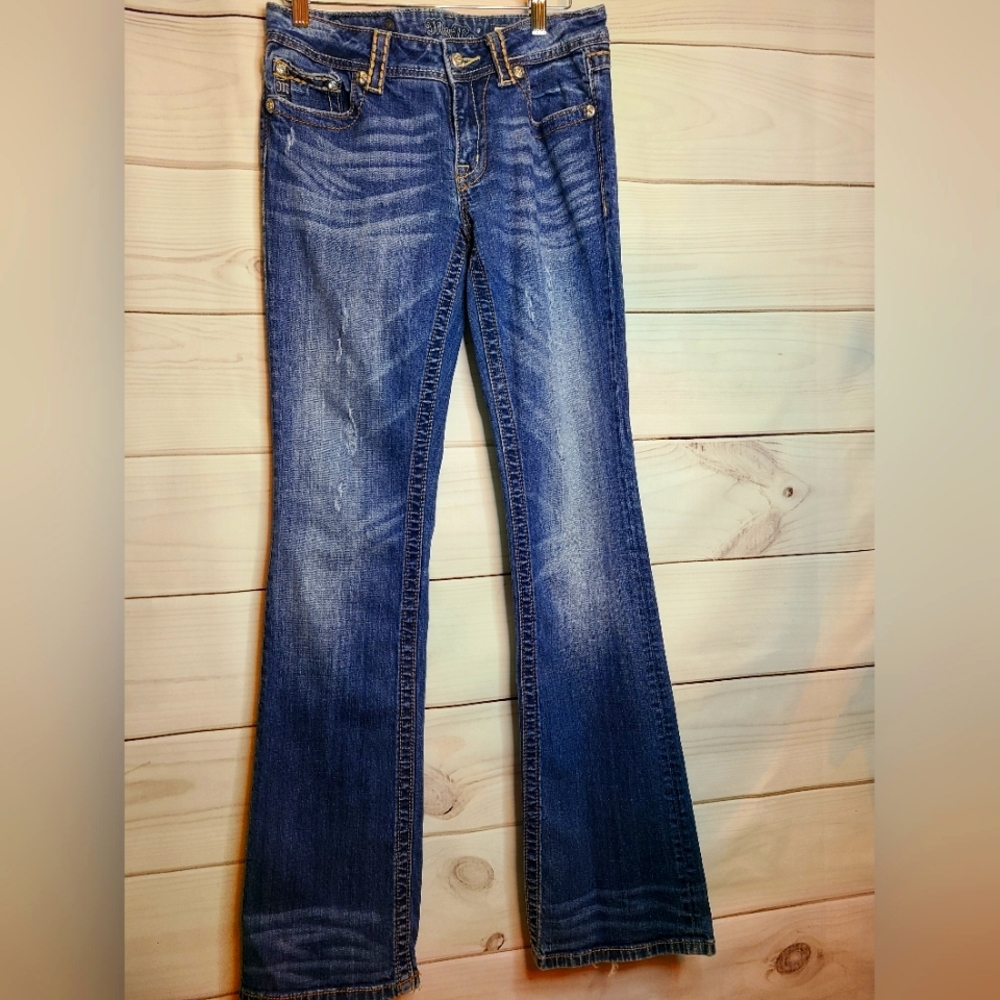 Miss Me Distressed Jeans (29)